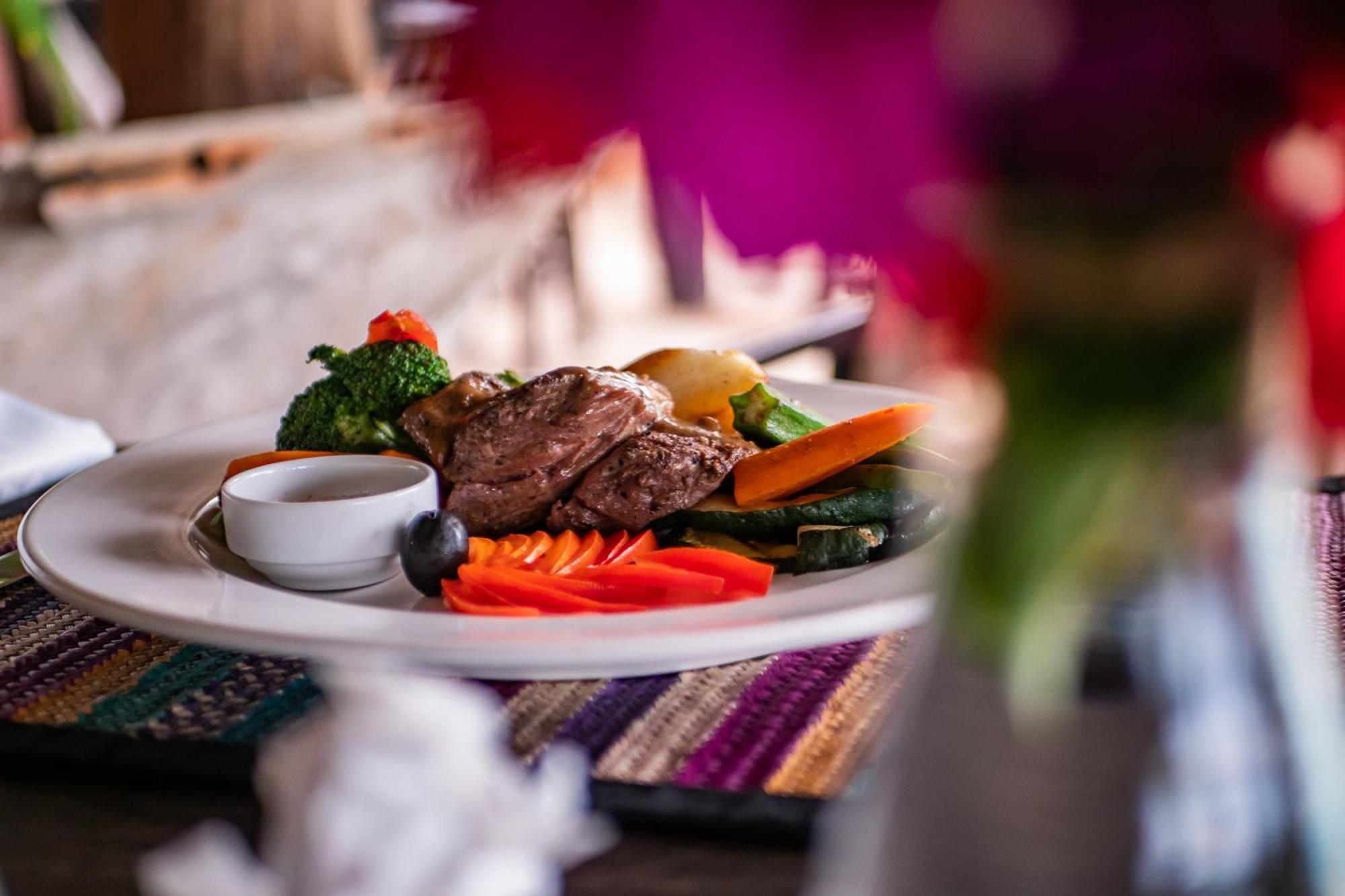 Sunshine Marine Lodge Matemwe  Ngoại thất bức ảnh